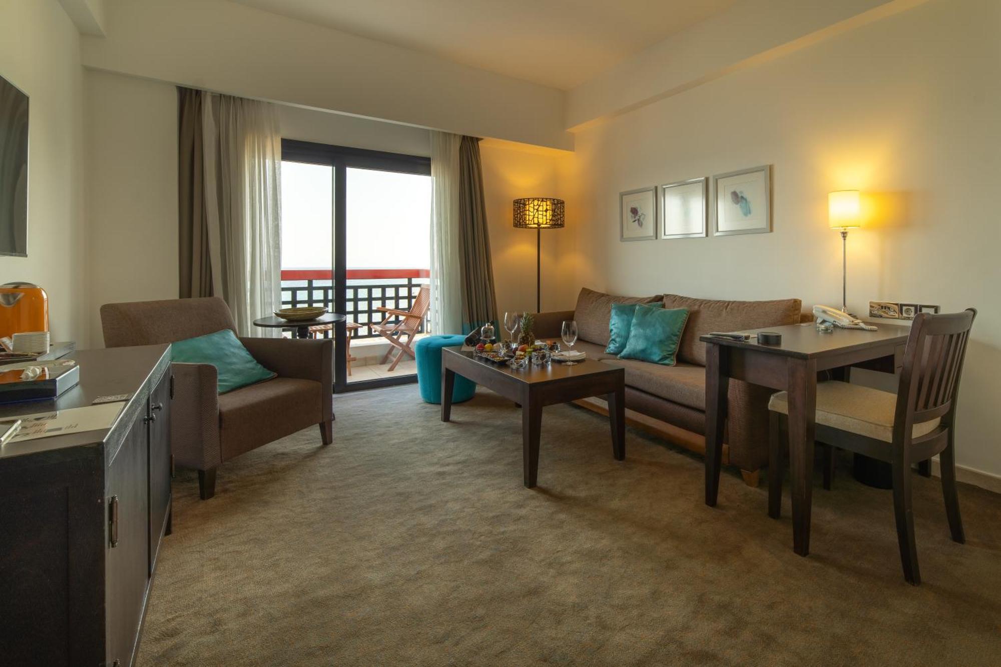 Arkin Palm Beach Hotel Фамагуста Экстерьер фото