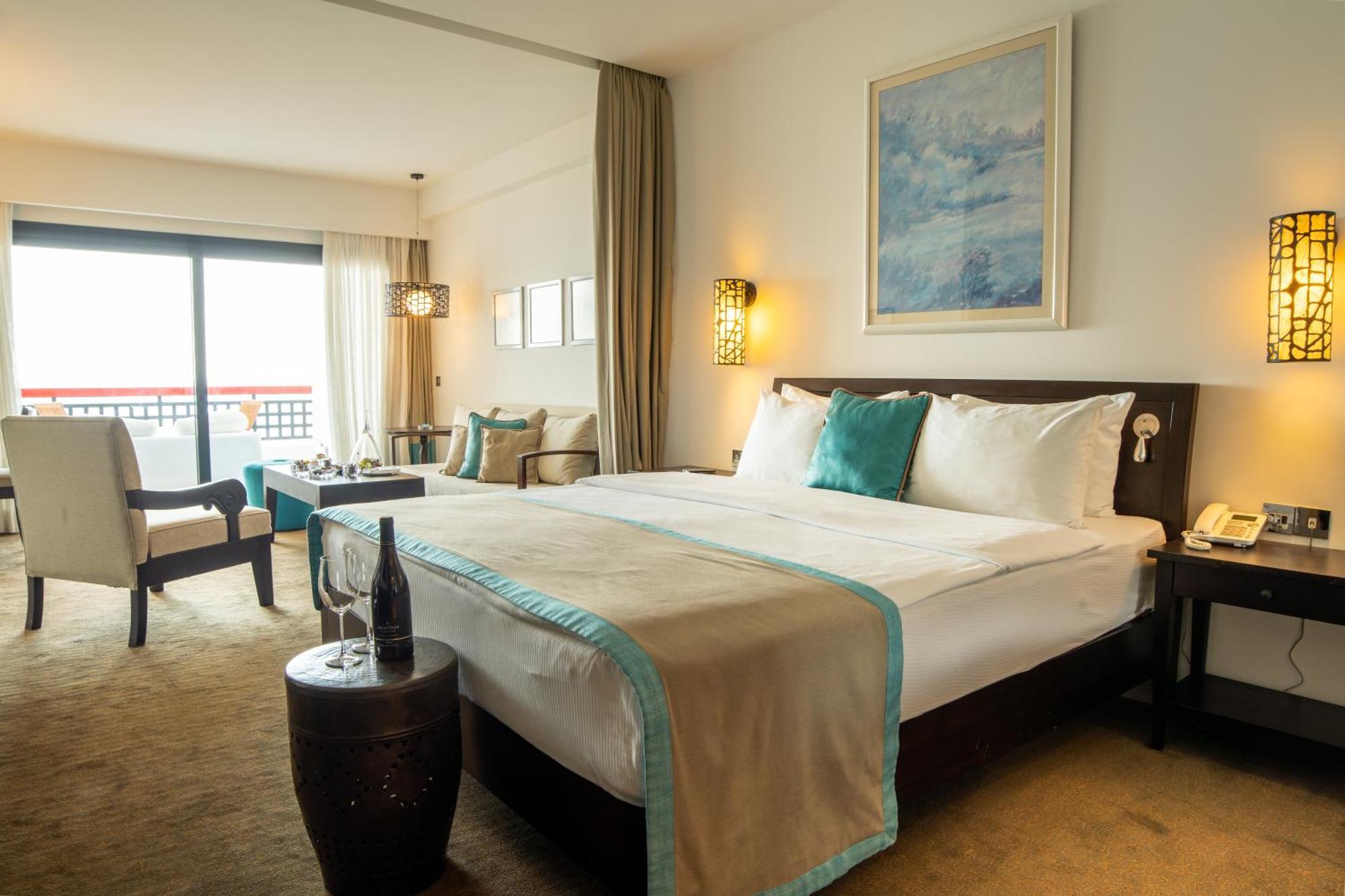Arkin Palm Beach Hotel Фамагуста Экстерьер фото